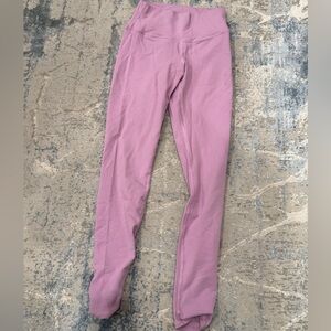 ALO Yoga Lilac Leggings